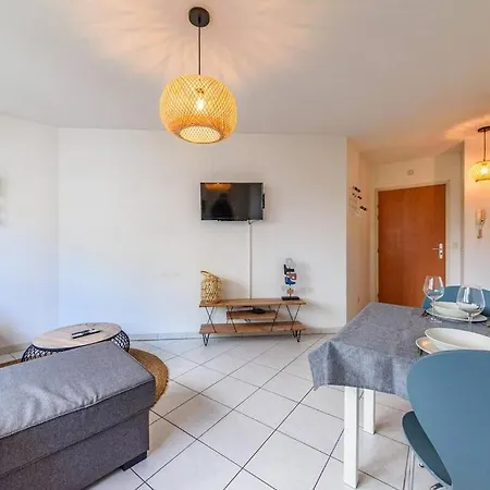 Apartment Pierre Semard